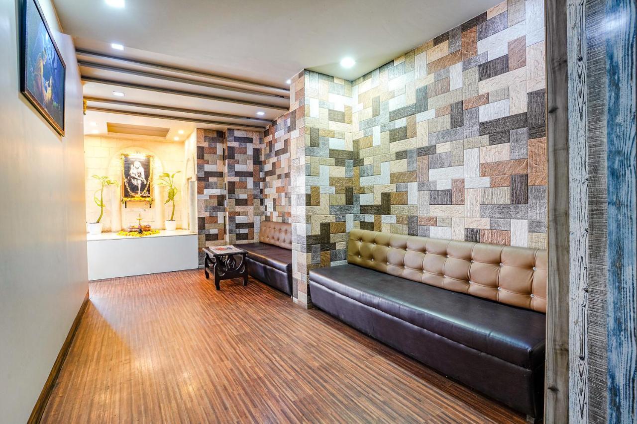 ホテルFabexpress Vinyasa Residency バヤンデル エクステリア 写真