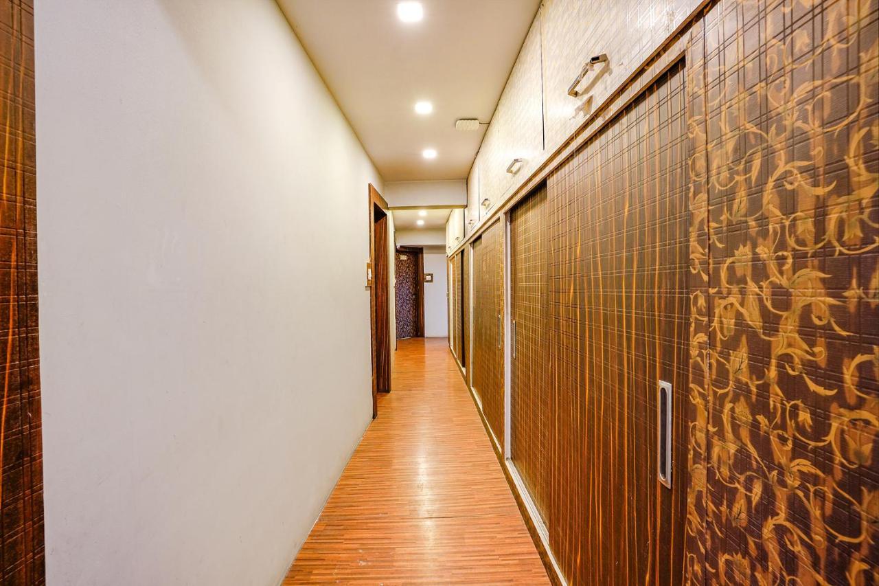 ホテルFabexpress Vinyasa Residency バヤンデル エクステリア 写真